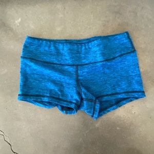 Fleo Shorts